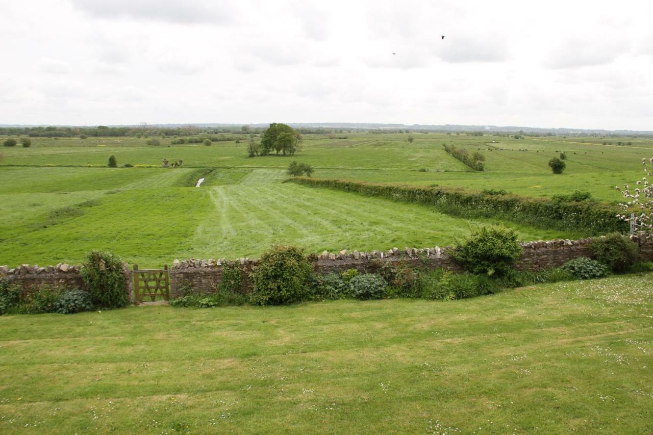 Castle Farm Bed & Breakfast Wedmore Exterior photo